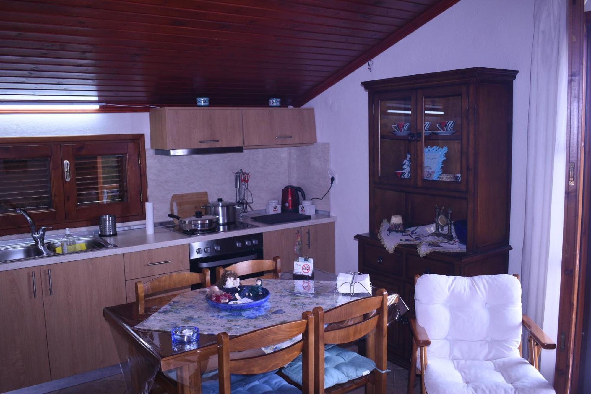 Kallilkratia Holiday Flat 2 Nea Kallikrateia エクステリア 写真