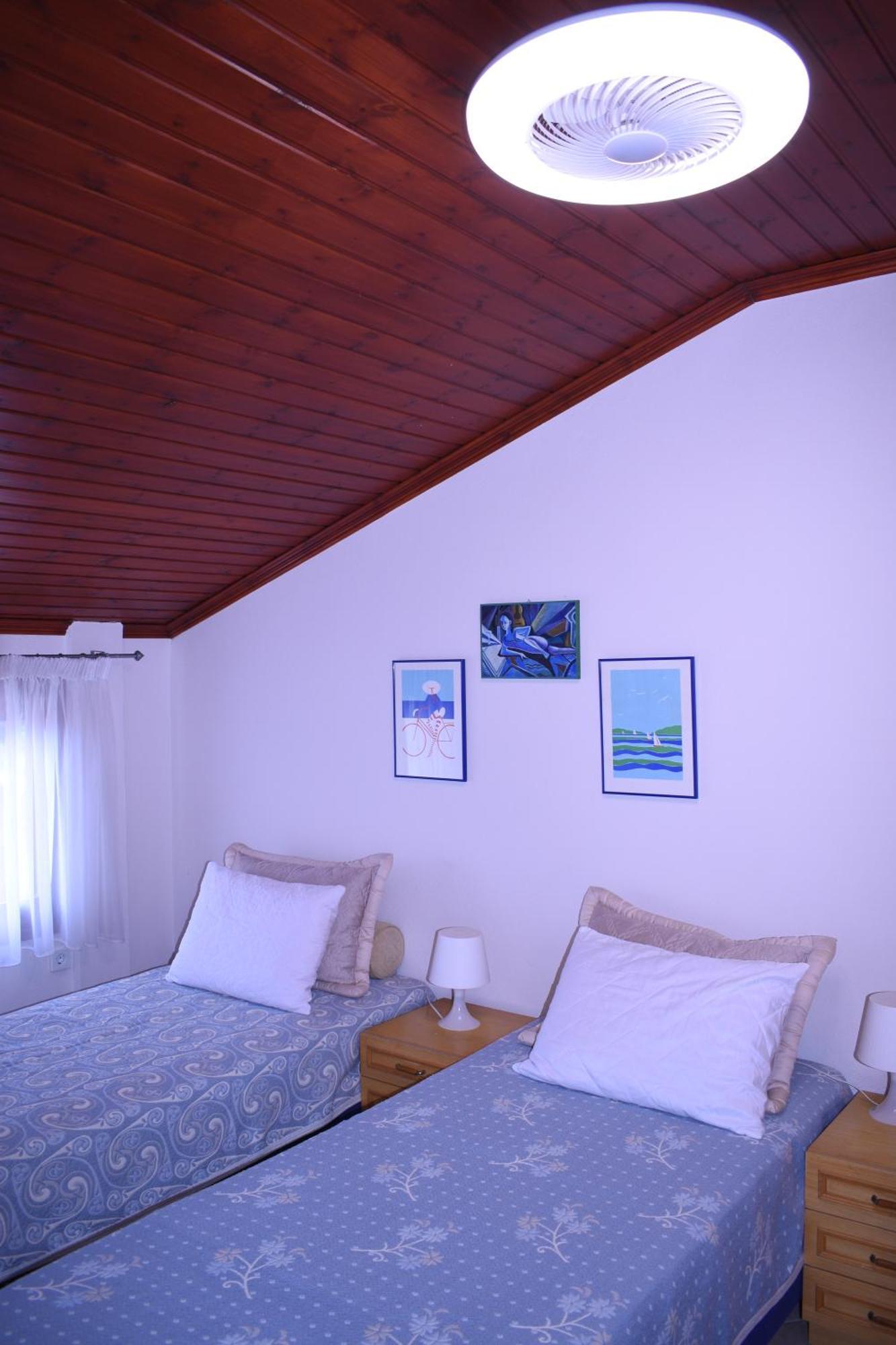 Kallilkratia Holiday Flat 2 Nea Kallikrateia エクステリア 写真