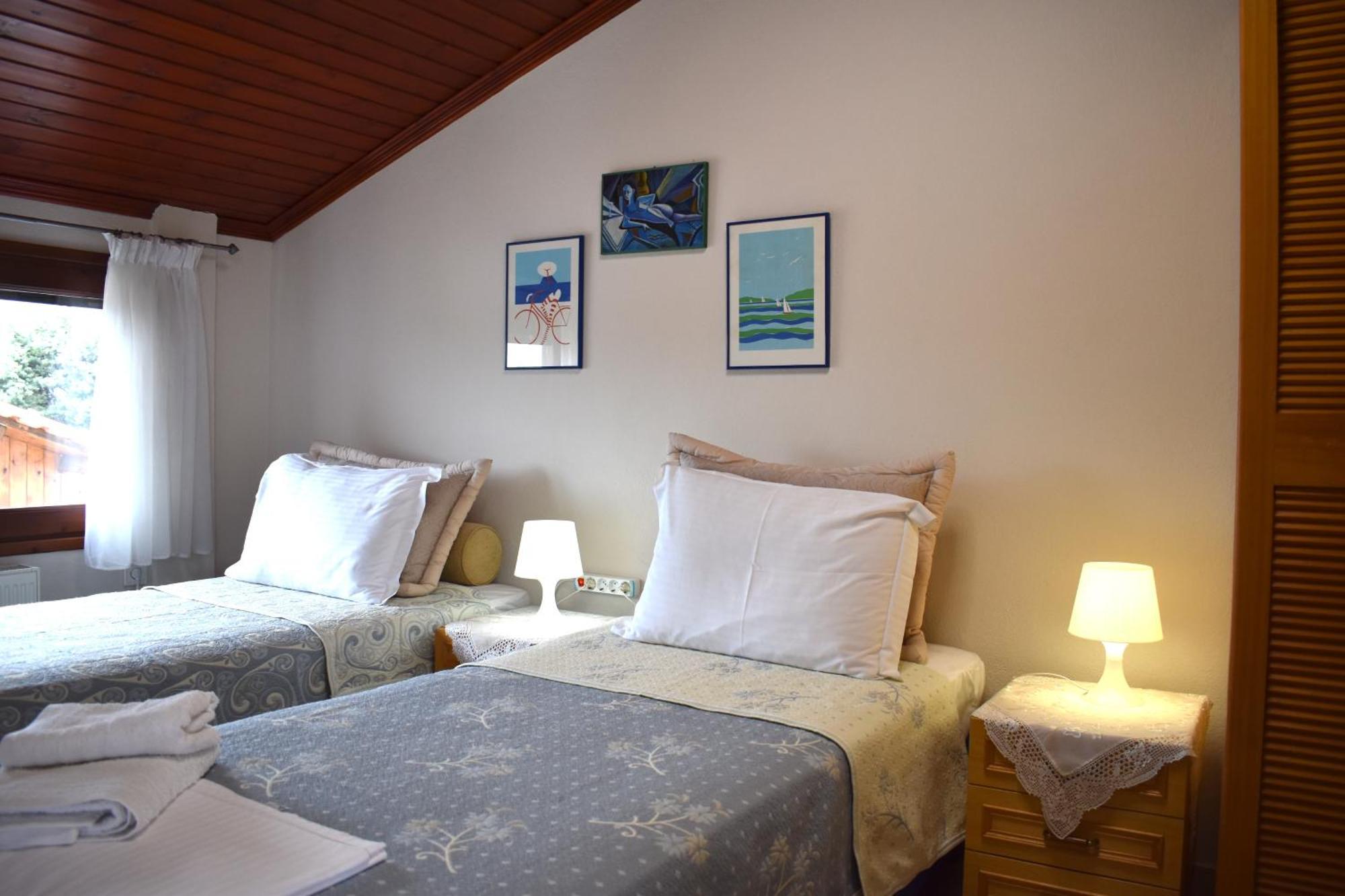 Kallilkratia Holiday Flat 2 Nea Kallikrateia エクステリア 写真