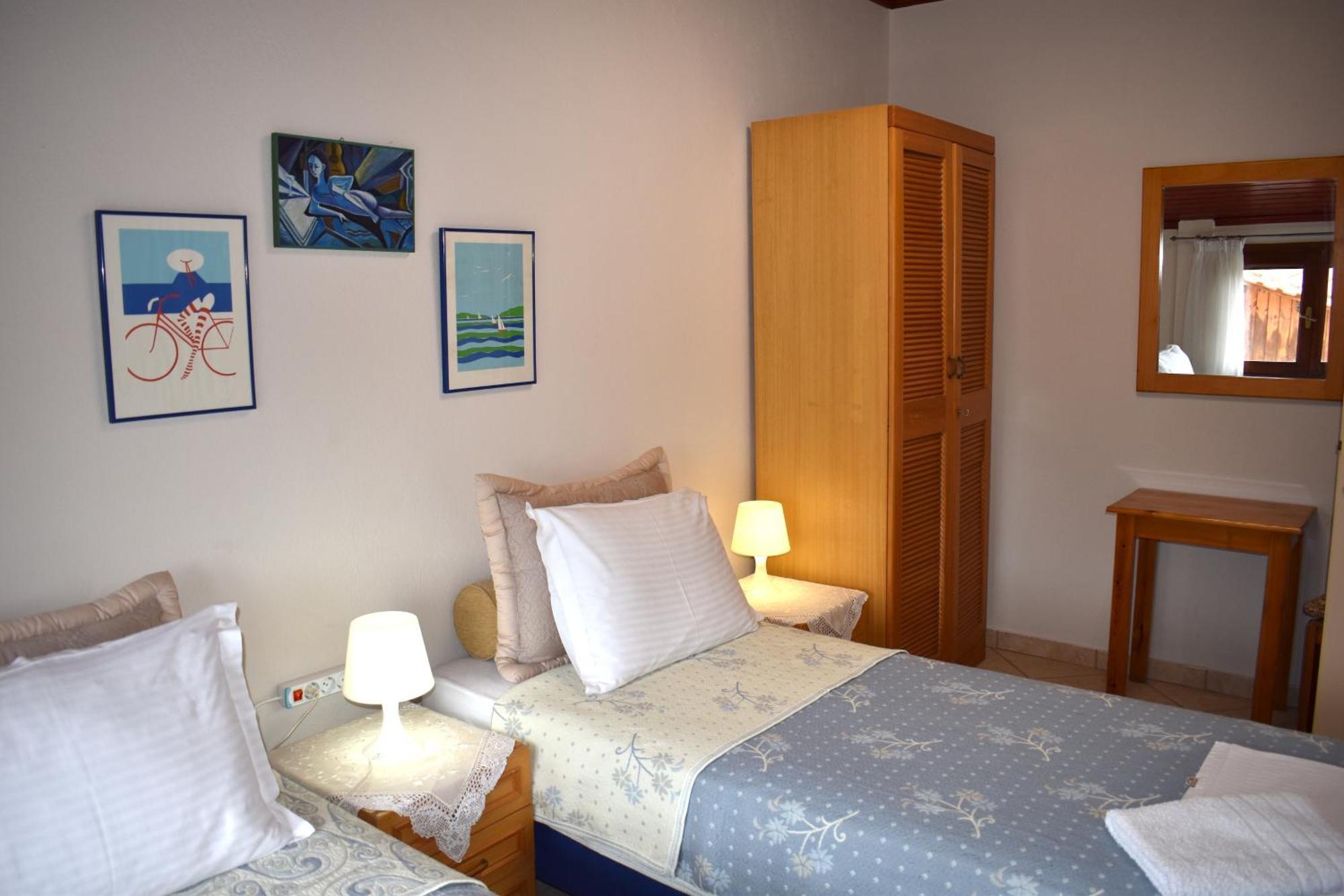 Kallilkratia Holiday Flat 2 Nea Kallikrateia エクステリア 写真